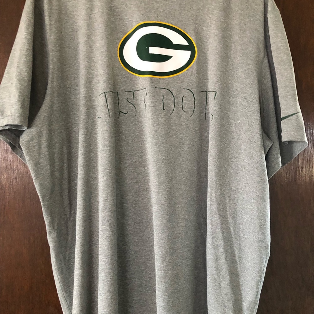 Men’s 2XL Green Bay Packers T-shirt